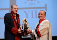 16-BAŞBAKAN_SAYIN_RECEP_TAYİP_ERDOĞAN_A FAHRİ DOKTORA (10)