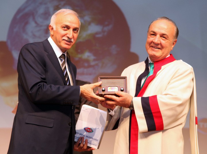 392-GAÜN-AKADEMİK AÇILIŞ (hediye)