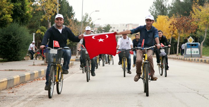 GAÜN Öğrencileri Bisiklet Turu Düzenledi (4)