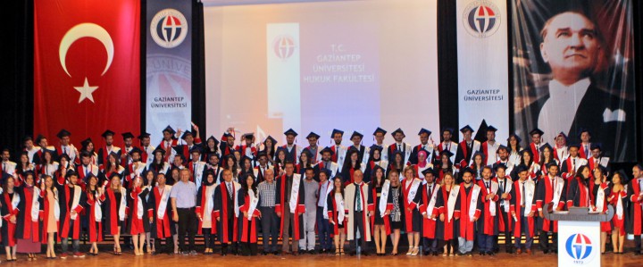 GAÜN Hukuk Fakültesi ilk mezunlarını verdi (6)
