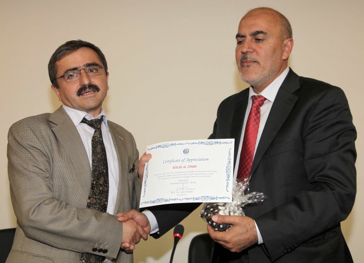 Suriyeli Öğrencilere Burs İmkânı