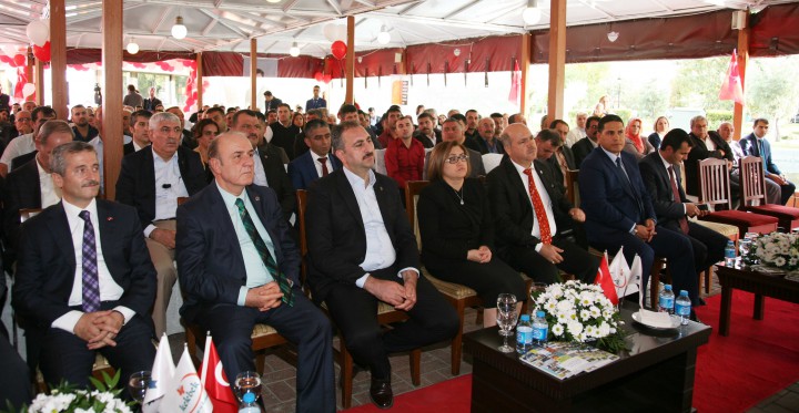GAÜN Rektörü Coşkun’a Gaziantep Gastronomisi’ne hizmet plaketi - (6)