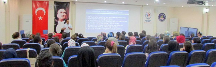 362-Üniversiteye Uyum Sürecinde Yaşanan Sorunlar (2)