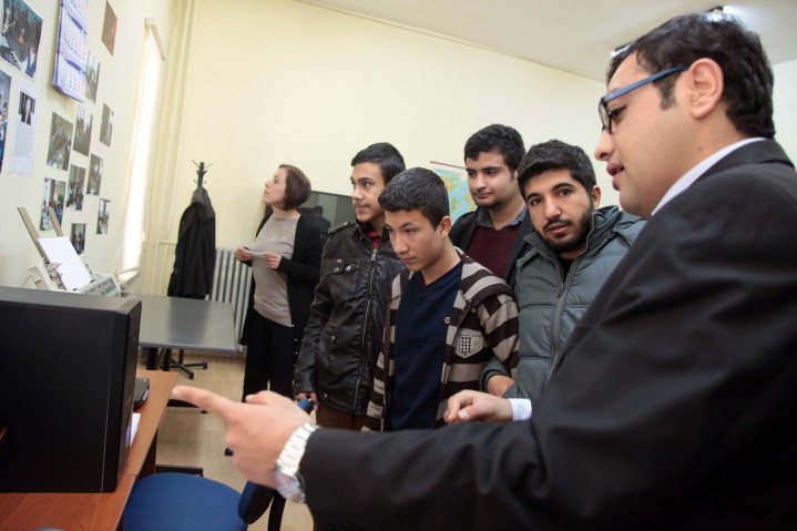 GAP Görme Engelliler Okulu Öğrencileri GAÜN’ü ziyaret etti (5)