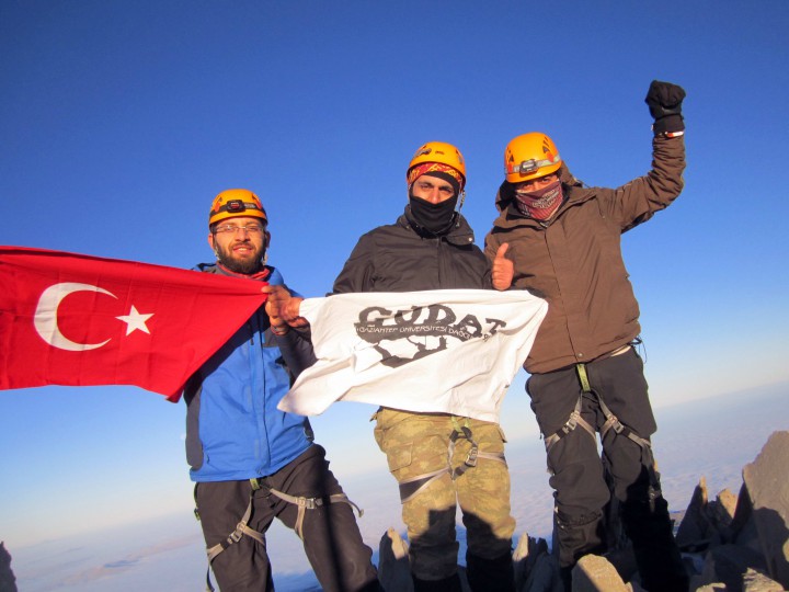 GÜDAT’tan Erciyes Dağına zirve tırmanışı (1)