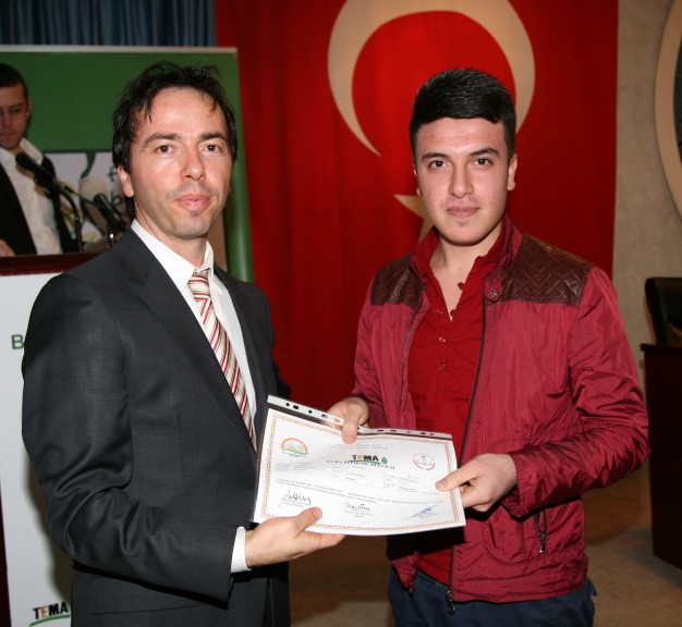 Uzman aşıcı ve budamacılarla sertifikaları verildi