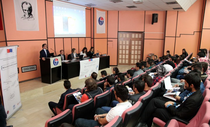 GAÜN’de Mültecilerle Gönüllü Çalışmalar etkinliği (2)