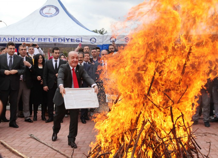 Gaziantep Üniversitesi’nde ‘Renkli’ Nevruz (2)