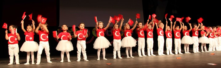 Kreş v Anaokulu Öğrencilerinin 23 Nisan Coşkusu (4)
