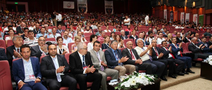 GAÜN’de “3. Uluslararası Spor Bilimleri Turizm ve Rekreasyon Öğrenci Kongresi”