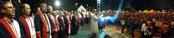 Gaziantep Üniversitesi Senatosu Demokrasi Nöbeti için Demokrasi Meydanı’na gitti - (03)