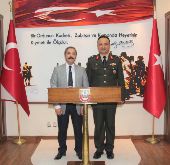 Rektör Gür’den Tuğgeneral Ekiyor’a hayırlı olsun ziyareti (3)