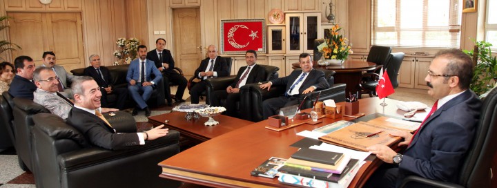 GAÜN iş dünyasıyla omuz omuza olacak (1)