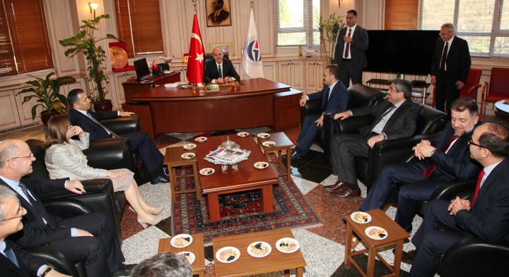 Kurtulmuş’tan Rektör Gür’e teşekkür - (2)