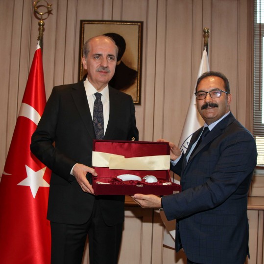 Kurtulmuş’tan Rektör Gür’e teşekkür - (3)