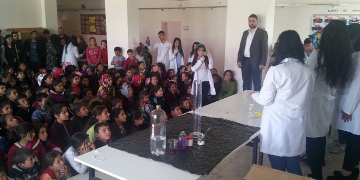 TDP’den Öğrencilere Kimyayı Sevdiren Proje (3)