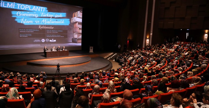 GAÜN’de “Günümüz Türkiye’sinde İslam ve Müslümanlık” konulu İlmi Toplantı - (2)