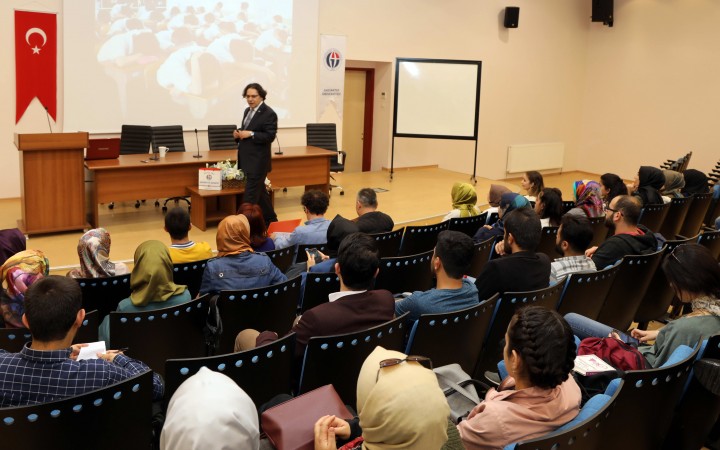 PROF. DR. PİŞKİN’DEN GENÇLERE ÇAĞRI YENİ GELİŞMELERE HAZIR OLMANIZ LAZIM - (3)