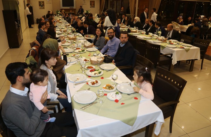 GAÜN’DE ÖĞRETMENLER GÜNÜ KUTLANDI - (1)