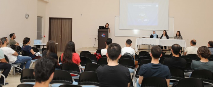 GAÜN HAVACILIK YÖNETİMİ ÖĞRETİM ÜYELERİ ÖĞRENCİLERE KARİYER FIRSATLARINI ANLATTI - (1)