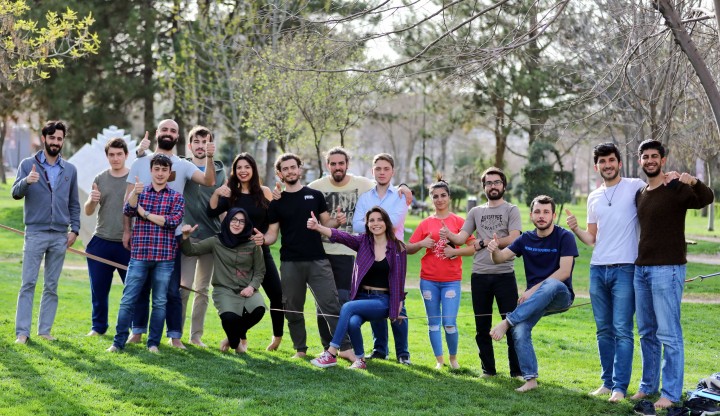 GAÜN TERCİHİN GÖZDESİ-5