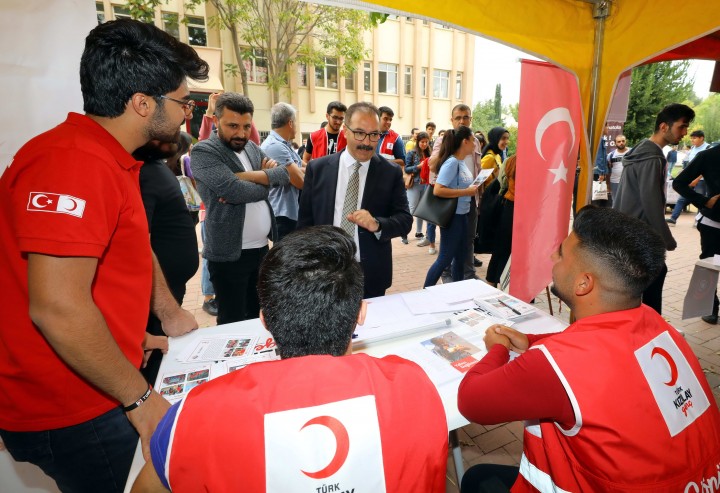 GAÜN’DE ÖĞRENCİ TOPLULUKLARI TANITIM ŞENLİĞİ - (6)