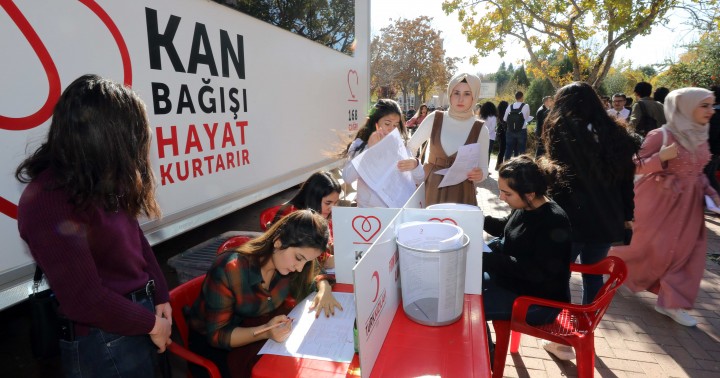 GAÜN KAN BAĞIŞI KAMPANYASINA DESTEK - (05)