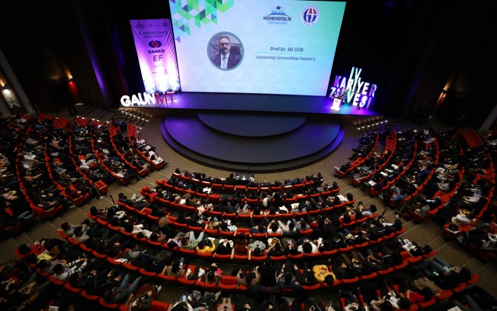 TÜRKİYE’NİN BAŞARILI İSİMLERİ GAÜN’DE-3