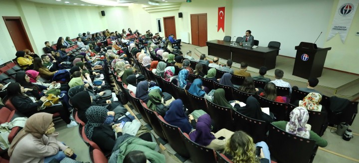 GAÜN ÖĞRETİM ÜYESİ GENÇ’TEN İSTİKLAL MARŞI KONFERANSI - (2)