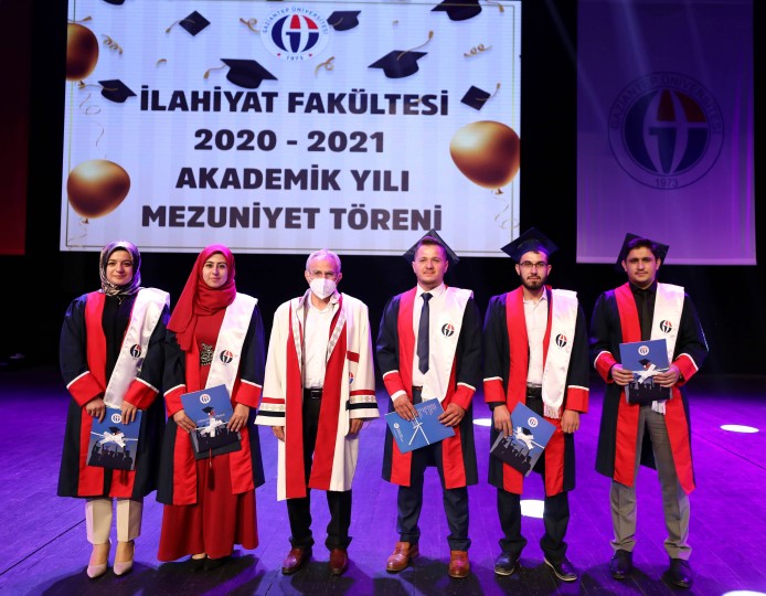 ilahiyat Fakültesi Mezuniyet Töreni-3