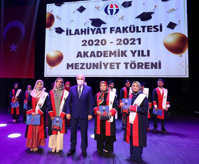 ilahiyat Fakültesi Mezuniyet Töreni-5