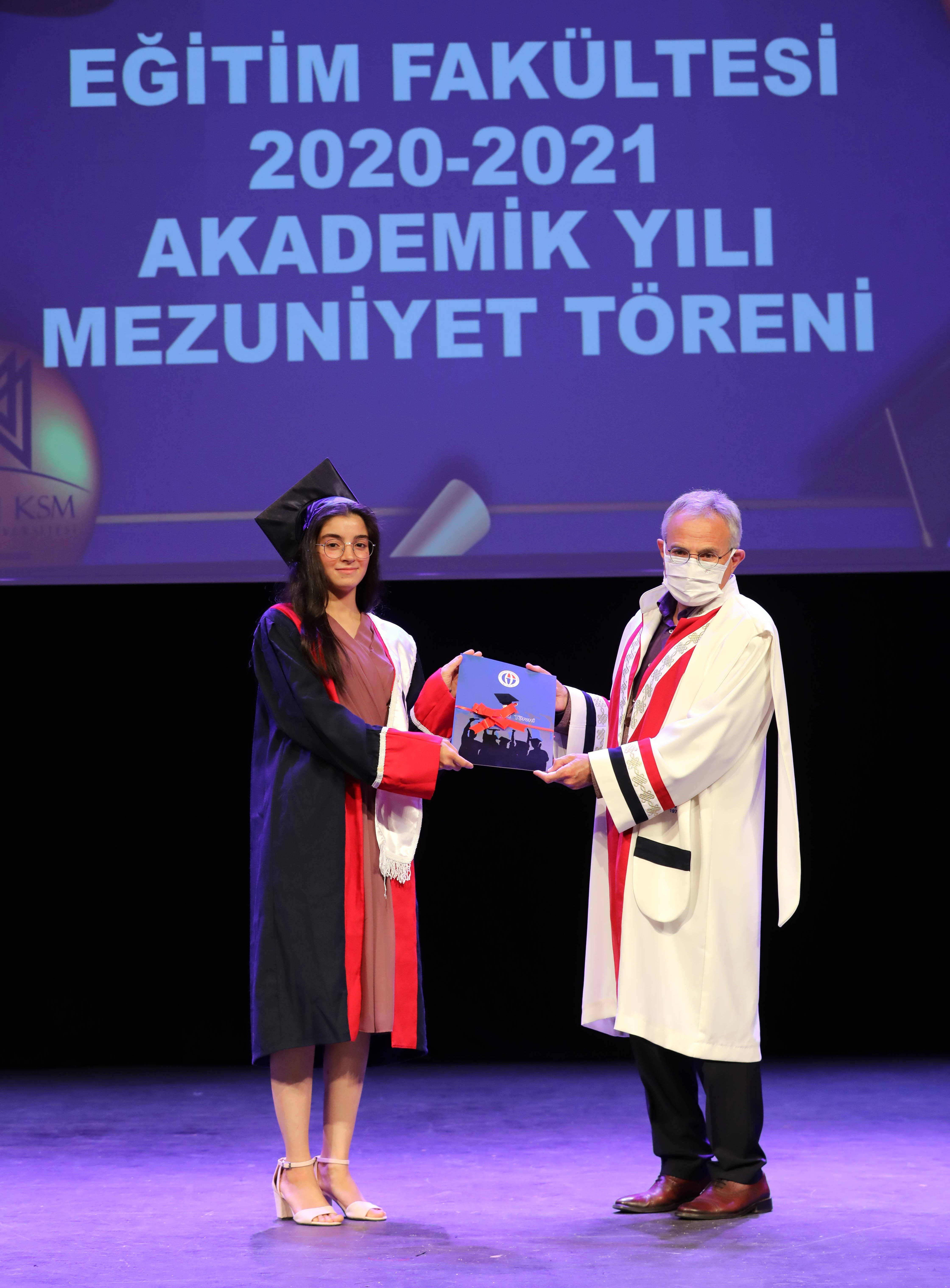 GAZİANTEP ÜNİVERSİTESİ EĞİTİM FAKÜLTESİ MEZUNİYET-3