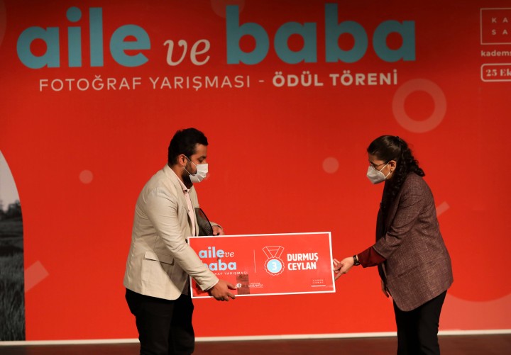 AİLE VE BABA FOTOĞRAF YARIŞMASININ ÖDÜLLERİ SAHİPLERİNİ BULDU-4