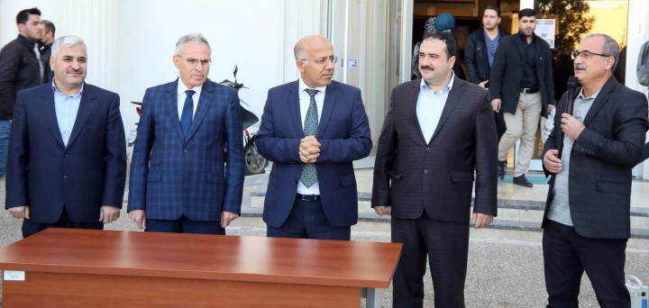 25f42ab5-5317-4e7f-be02-ba9b321c1d47