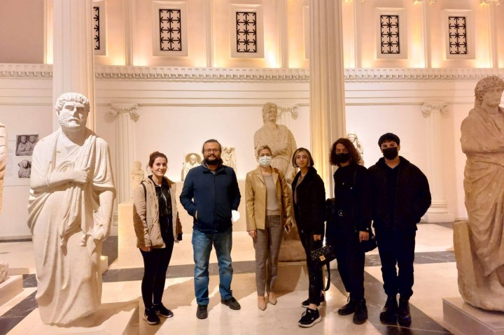 HALI TASARIMI ÖĞRENCİLERİ PANORAMİK MÜZEDE - (3)