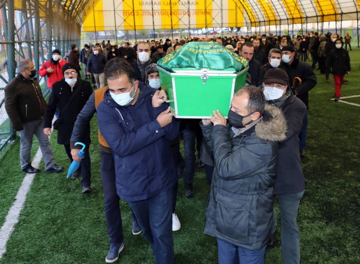 PROF. DR. ADİL KILIÇ’A HÜZÜNLÜ VEDA TÖRENİ-1