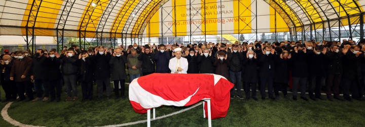 PROF. DR. ADİL KILIÇ’A HÜZÜNLÜ VEDA TÖRENİ-2