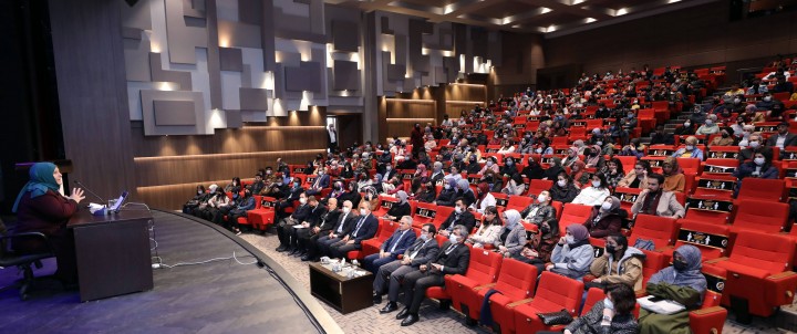 GAZETECİ-YAZAR SİBEL ERASLAN’DAN 28 ŞUBAT 1000 YILIN ARDINDAN KONFERANSI - (6)