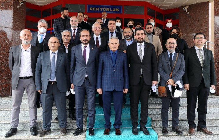 GGC'DEN KENT BASINININ 150.YILINDA TÜRKİYE'YE MODEL OLACAK PROTOKOL-5