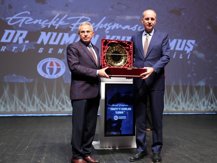 NUMAN KURTULMUŞ GAÜN REKTÖRÜNÜ ÇALIŞMALARINDAN DOLAYI TEBRİK ETTİ -7