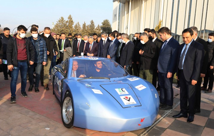 NUMAN KURTULMUŞ GAÜN REKTÖRÜNÜ ÇALIŞMALARINDAN DOLAYI TEBRİK ETTİ -8