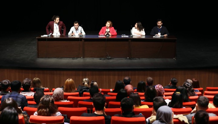 GAÜN ÖĞRENCİLERİNDEN KENTSEL SÜRDÜRÜLEBİLİRLİK PANELİ-2