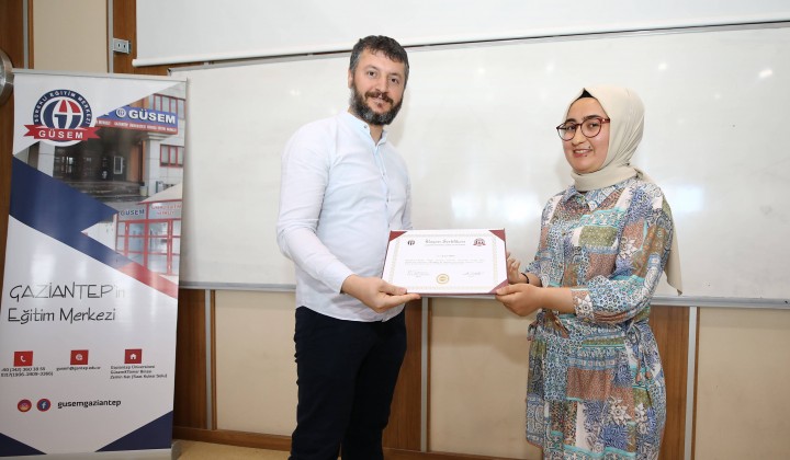 GELECEĞİN ÖN MUHASEBE ELEMANLARI GÜSEM’DEN SERTİFİKALARINI ALDI-4
