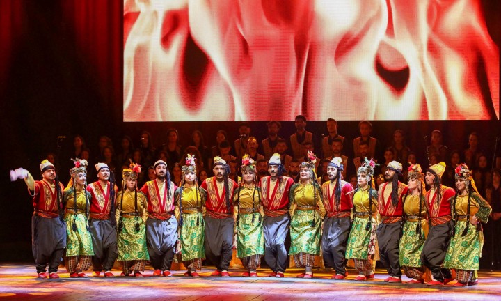 GAÜN’DE DÜZENLENEN BÜYÜLEYİCİ GÖSTERİ İLGİYLE İZLENDİ-5