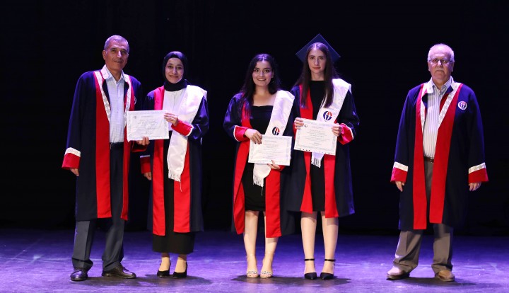 GELECEĞİN SAĞLIK ÇALIŞANLARI MEZUN OLDU-6