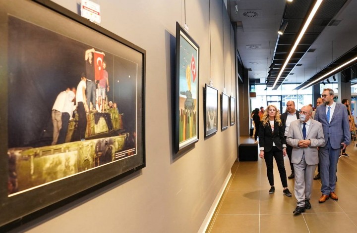 15 TEMMUZ DESTANI ŞEHİTKAMİL'DE SERGİLENİYOR - (2)