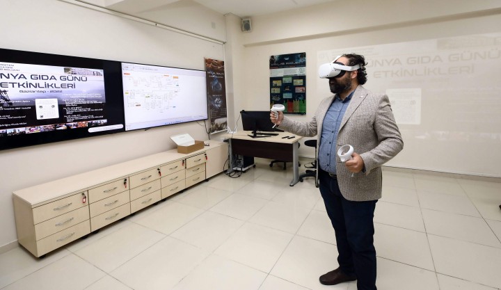 GAZİANTEP ÜNİVERSİTESİNDE DÜNYA GIDA GÜNÜ ANMA TOPLANTISI-4