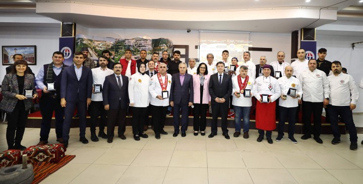 AŞÇILIK PROGRAMI ÖĞRENCİLERİ 101 KERE MAŞAALLAH DEDİ-3