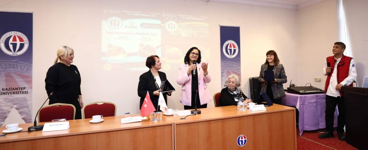 GAÜN’DE GAZİ MUTFAKTA KADIN ELİ PANELİ-3