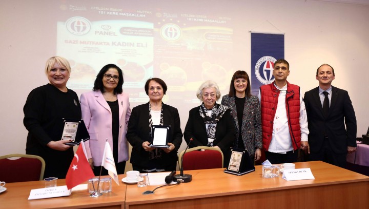 GAÜN’DE GAZİ MUTFAKTA KADIN ELİ PANELİ-5
